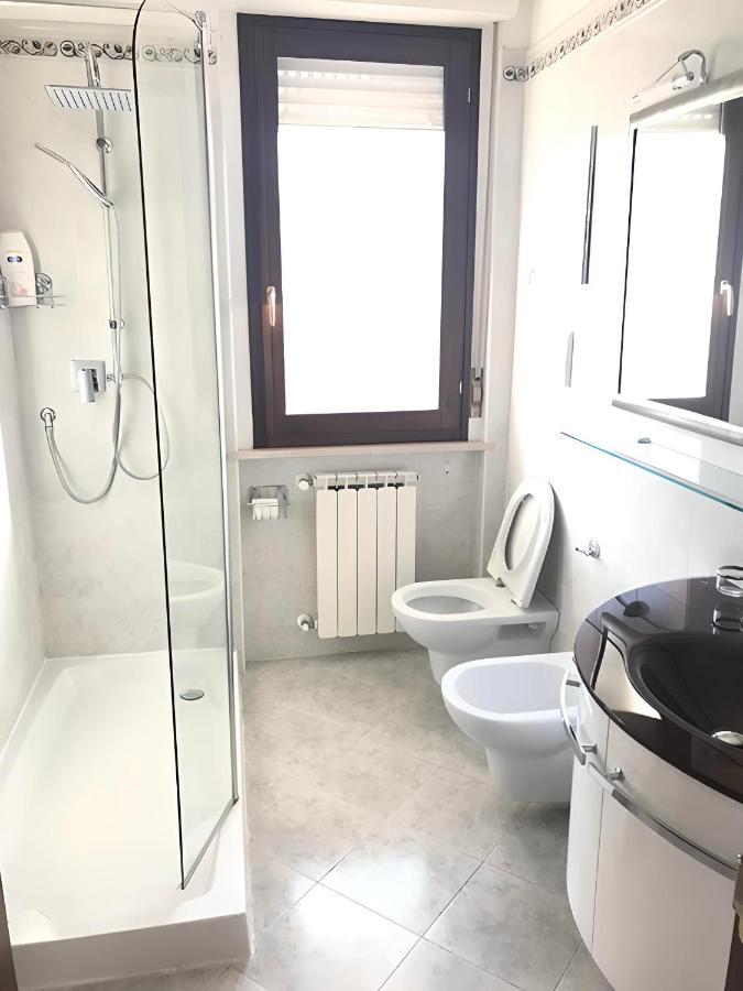 Casa Vacanze Esedra Apartamento Pescara Exterior foto