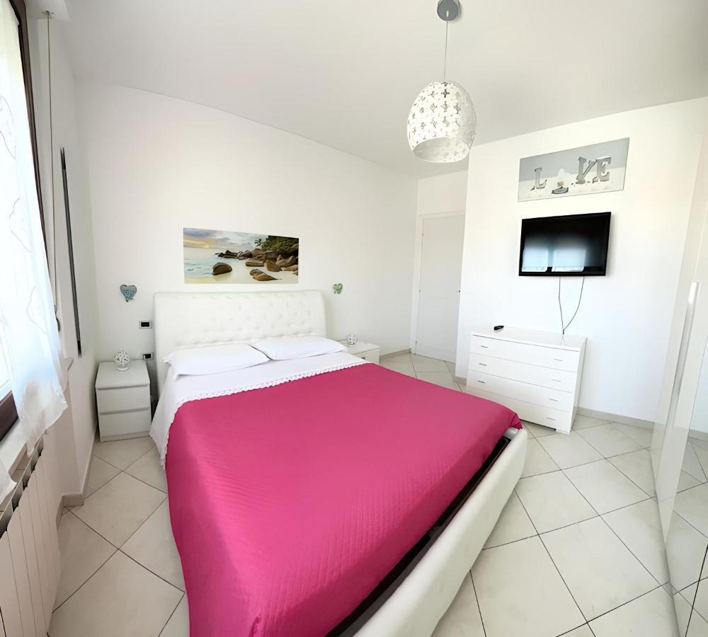 Casa Vacanze Esedra Apartamento Pescara Exterior foto